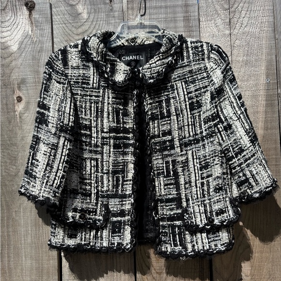 Jacket - Picture 1 of 10